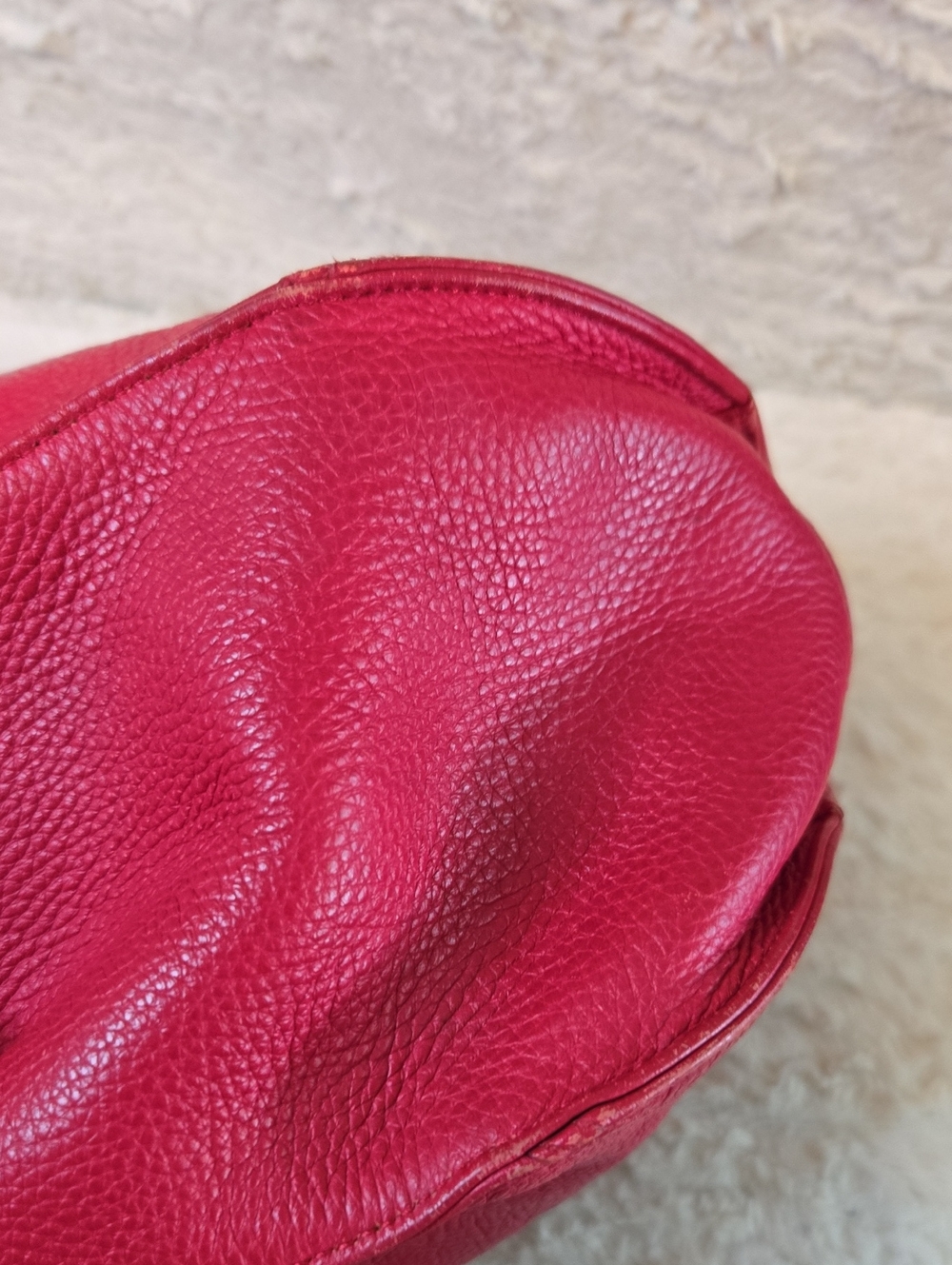 MCM Red Pebbled Leather Drawstring Shoulder Bag - Picture 6 of 11